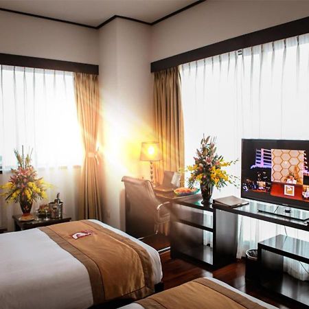 Halong Palace Hotel Ha Long Exteriér fotografie