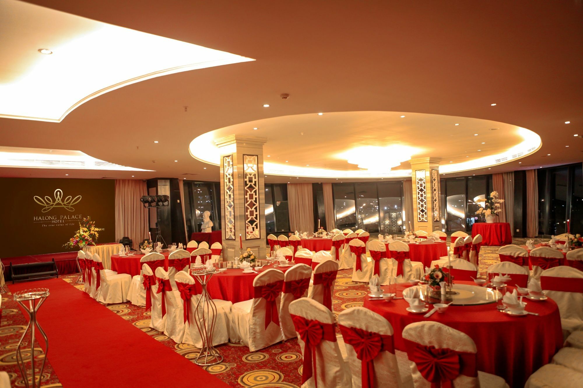 Halong Palace Hotel Ha Long Exteriér fotografie